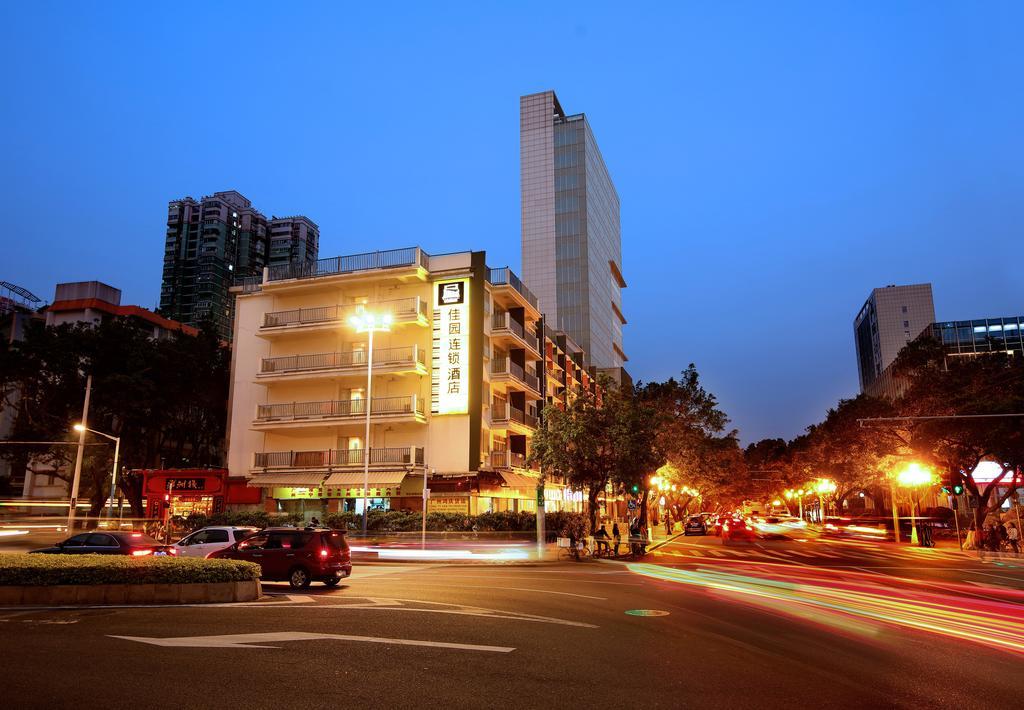 Yanjiang East Garden Inn Гуанчжоу Екстер'єр фото
